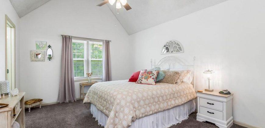 Homes for Sale in Kansas City, MO 64157 | 9008 N Hunter Avenue