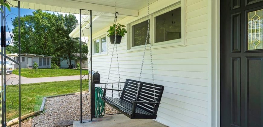 Homes for Sale in Gladstone, MO 64118 | 6310 N Howard Avenue