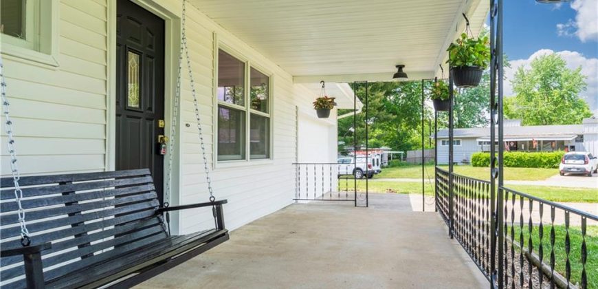 Homes for Sale in Gladstone, MO 64118 | 6310 N Howard Avenue