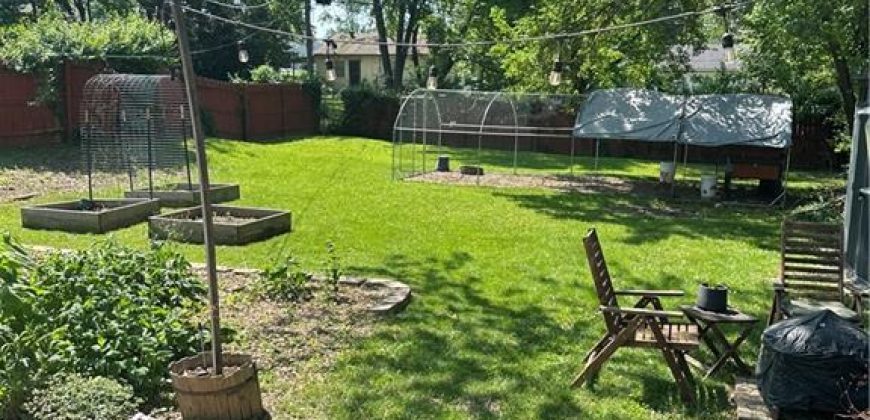 Homes for Sale in Gladstone, MO 64118 | 2401 NE 59TH Terrace