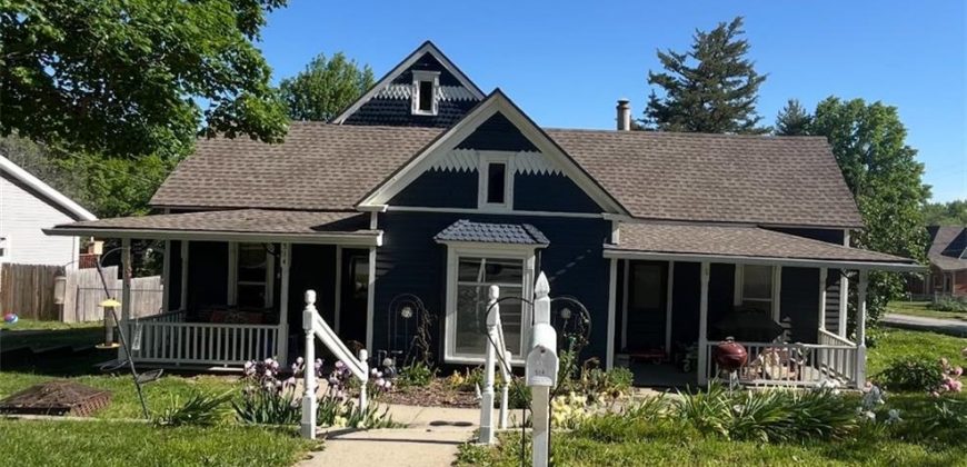 Homes for Sale in Smithville, MO 64089 | 514 E Woods Street