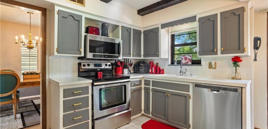 Homes for Sale in Kansas City, MO 64155 | 9950 N Charlotte Street