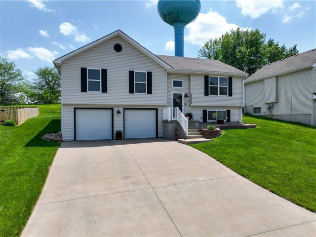 Homes for Sale in Platte City, MO 64079 | 12595 NW Oak Ridge Road