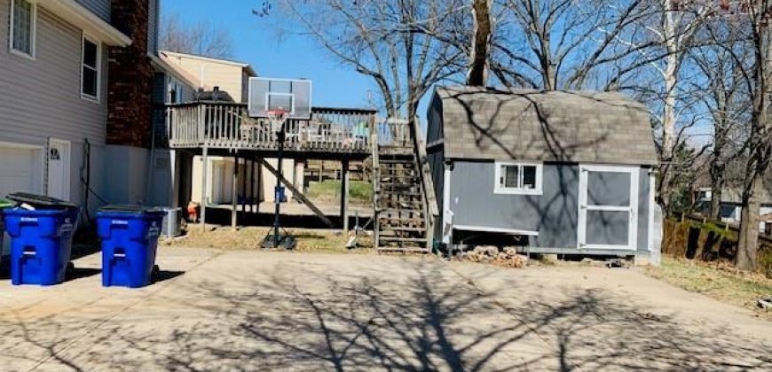 Homes for Sale in Gladstone, MO 64118 | 6717 N Euclid Avenue