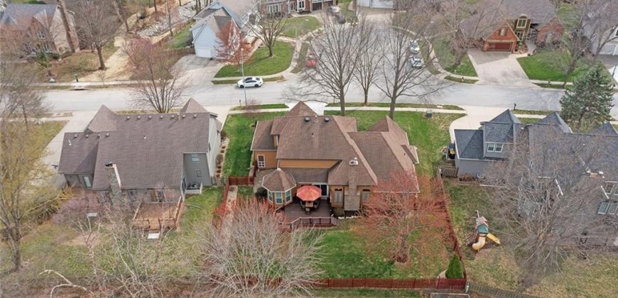 Homes for Sale in Kansas City, MO 64151 | 6308 NW 78th Street