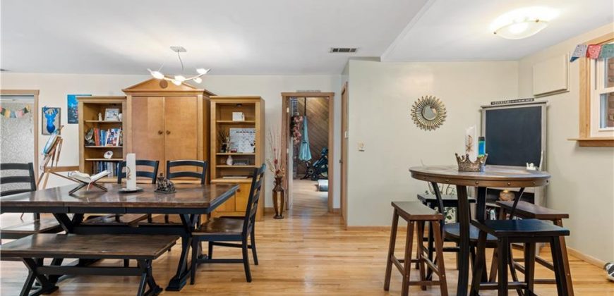 Homes for Sale in Kansas City, MO 64151 | 6814 NW Vista Avenue