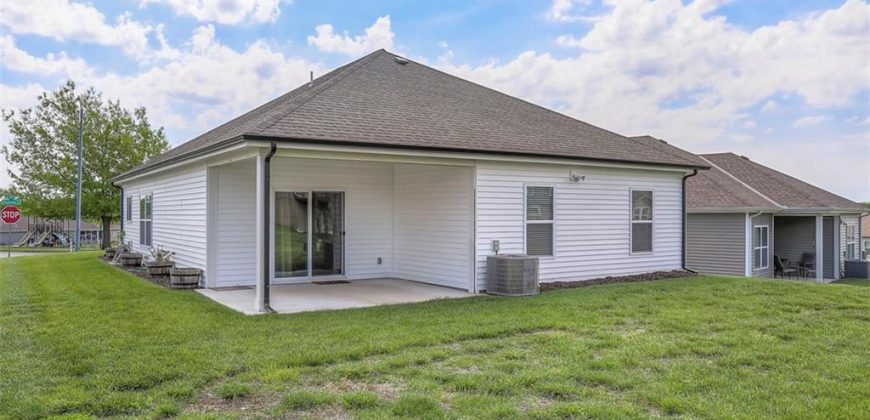 Homes for Sale in Kansas City, MO 64163 | 12334 N Pomona Avenue