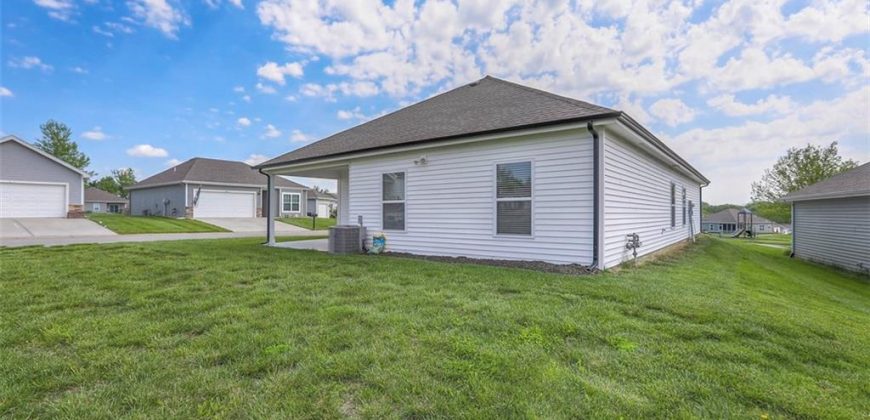 Homes for Sale in Kansas City, MO 64163 | 12334 N Pomona Avenue