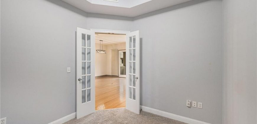 Homes for Sale in Kansas City, MO 64116 | 3800 N Mulberry Drive, Unit#206
