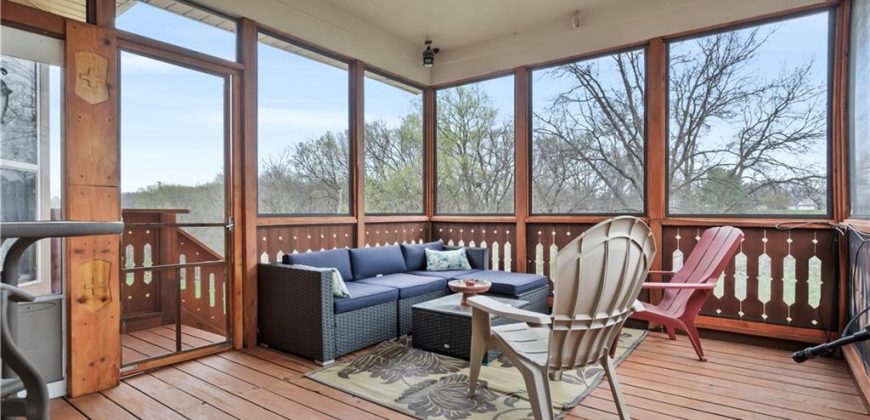 Homes for Sale in Smithville, MO 64089 | 15423 N Mount Olivet Road