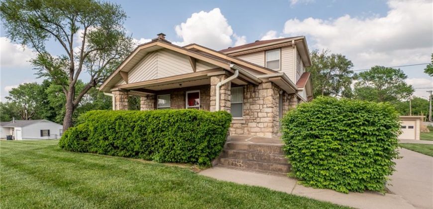 Homes for Sale in Kansas City, MO 64155 | 400 NE 88th Street
