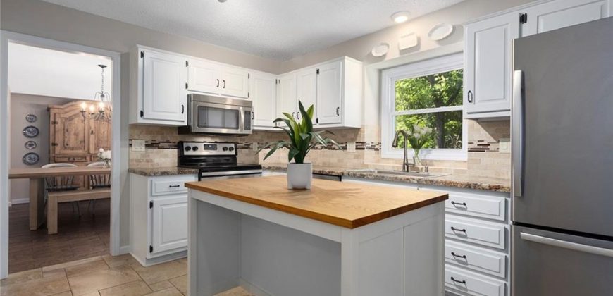 Homes for Sale in Kansas City, MO 64155 | 1223 NE 102nd Court