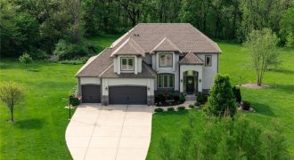 Homes for Sale in Kearney, MO 64060 | 13017  Kelli Drive