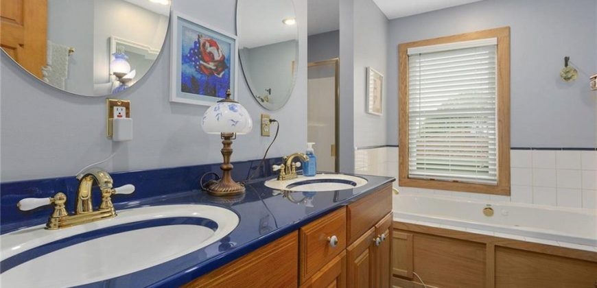 Homes for Sale in Kansas City, MO 64118 | 501 NE 74th Terrace