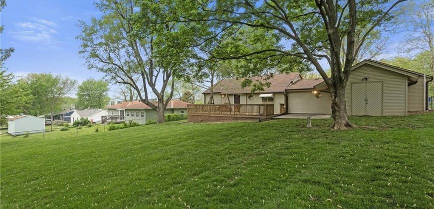Homes for Sale in Kansas City, MO 64118 | 501 NE 74th Terrace