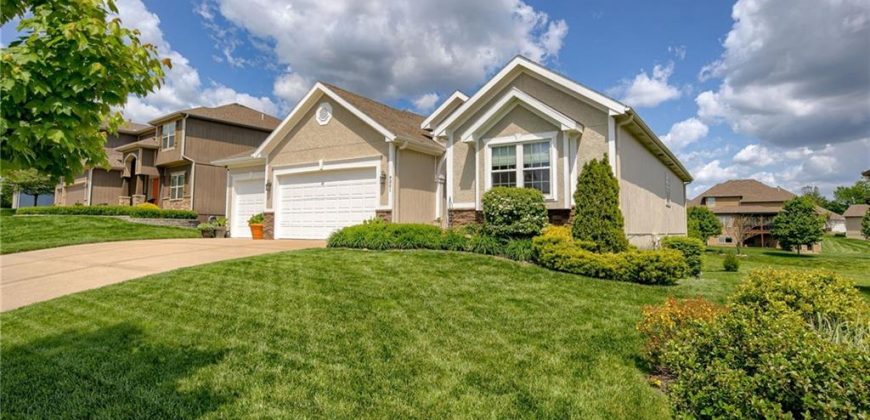 Homes for Sale in Kansas City, MO 64155 | 9301 NW Belleview Avenue