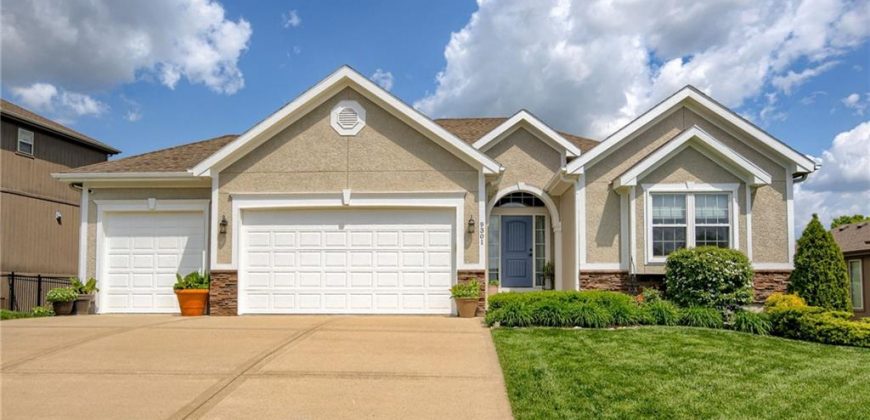 Homes for Sale in Kansas City, MO 64155 | 9301 NW Belleview Avenue