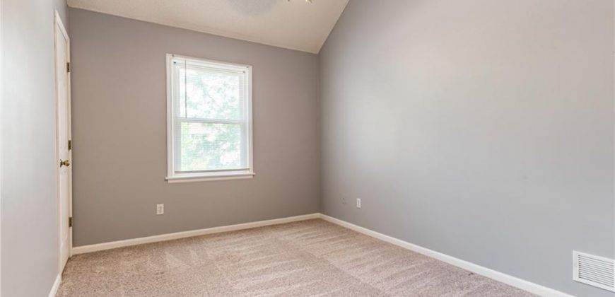Homes for Sale in Kansas City, MO 64154 | 4901 NW 87th Street