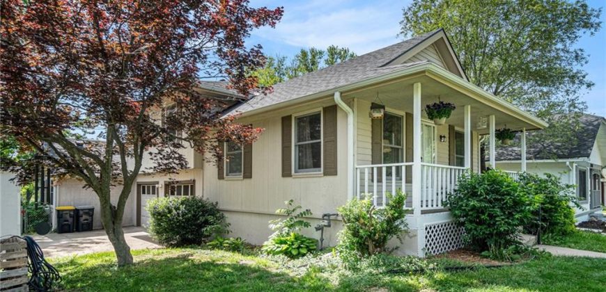 Homes for Sale in Kansas City, MO 64117 | 3837 NE Chaumiere Road