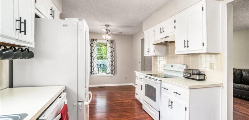 Homes for Sale in Kansas City, MO 64117 | 3837 NE Chaumiere Road