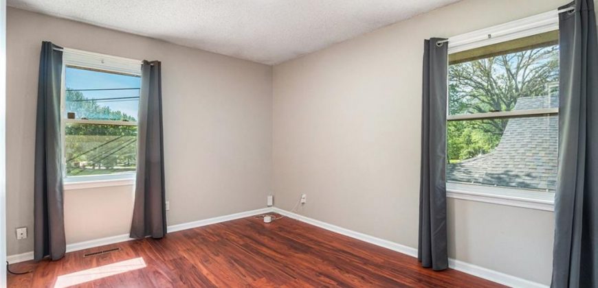 Homes for Sale in Kansas City, MO 64117 | 3837 NE Chaumiere Road