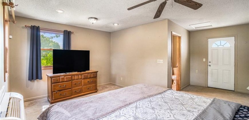 Homes for Sale in Kansas City, MO 64117 | 3837 NE Chaumiere Road