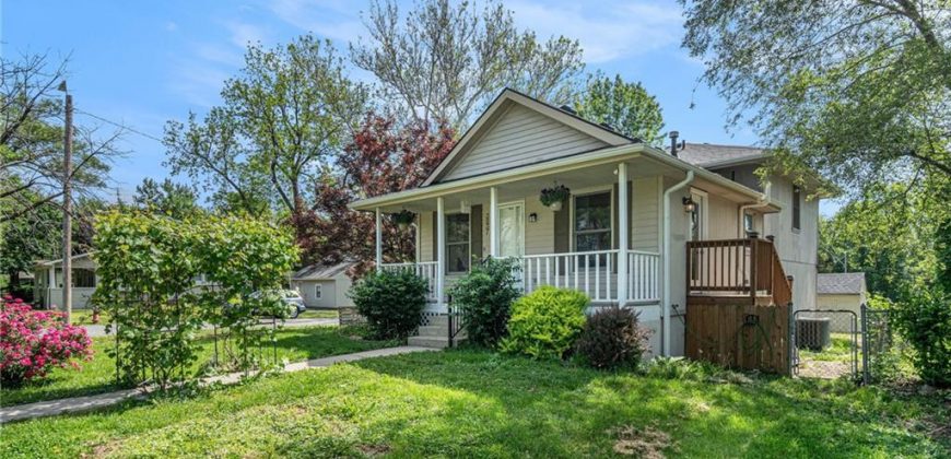 Homes for Sale in Kansas City, MO 64117 | 3837 NE Chaumiere Road