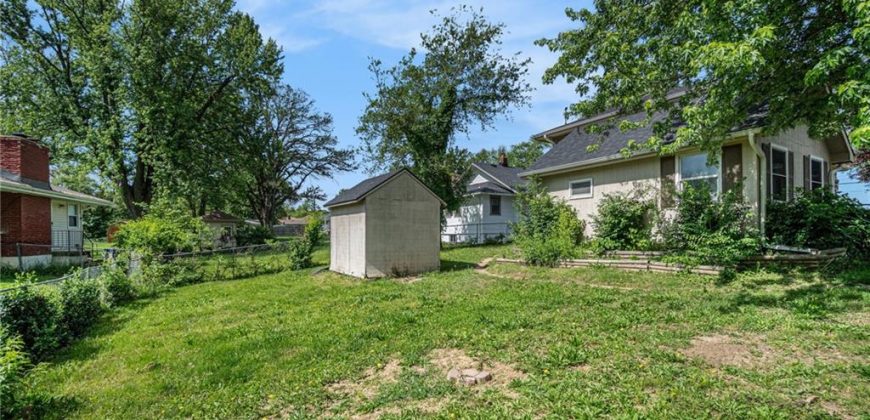 Homes for Sale in Kansas City, MO 64117 | 3837 NE Chaumiere Road