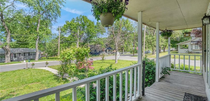 Homes for Sale in Kansas City, MO 64117 | 3837 NE Chaumiere Road