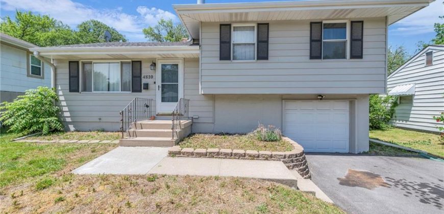 Homes for Sale in Kansas City, MO 64119 | 4810 N Sycamore Drive
