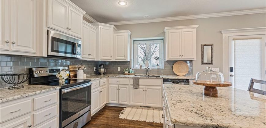 Homes for Sale in Liberty, MO 64068 | 1200  Silverleaf Court