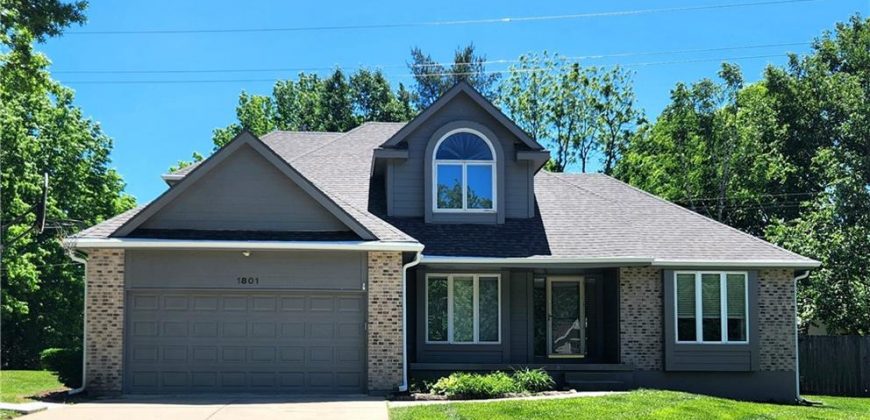 Homes for Sale in Liberty, MO 64068 | 1801  Dunwich Court