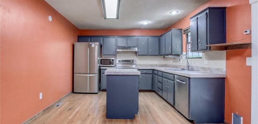 Homes for Sale in Kansas City, MO 64152 | 8505 NW 81st Terrace