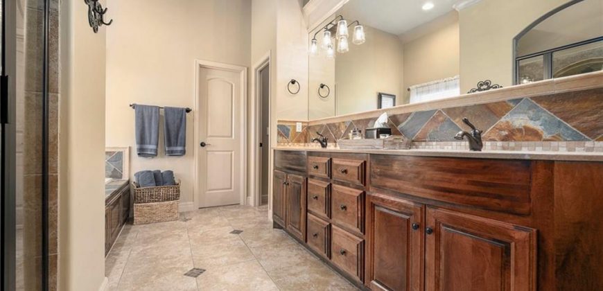 Homes for Sale in Kansas City, MO 64155 | 3009 NE 102 Terrace