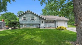 Homes for Sale in Kansas City, MO 64118 | 6202 N Euclid Avenue