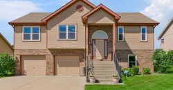 Homes for Sale in Kansas City, MO 64155 | 9204 N HOLLY Street