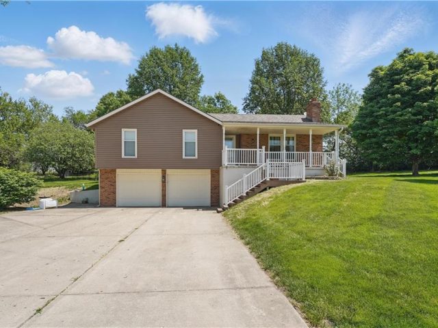 Homes for Sale in Camden Point, MO 64018 | 33  Woodson Avenue