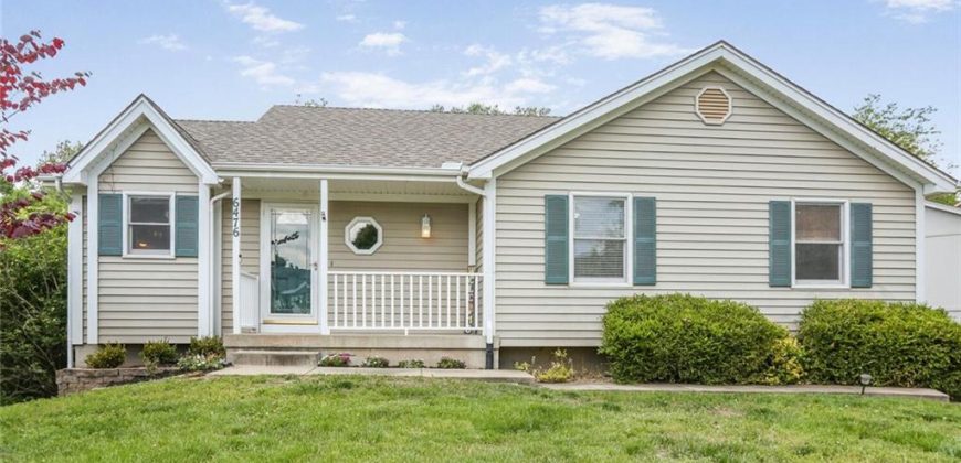 Homes for Sale in Parkville, MO 64152 | 6476 NW Valley Drive