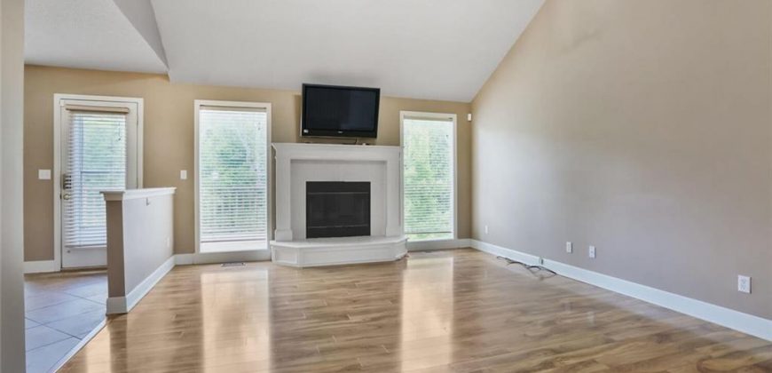Homes for Sale in Parkville, MO 64152 | 6476 NW Valley Drive