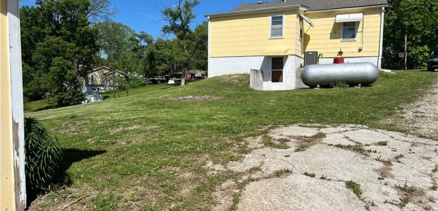 Homes for Sale in Kansas City, MO 64151 | 5720 NW 51st Street