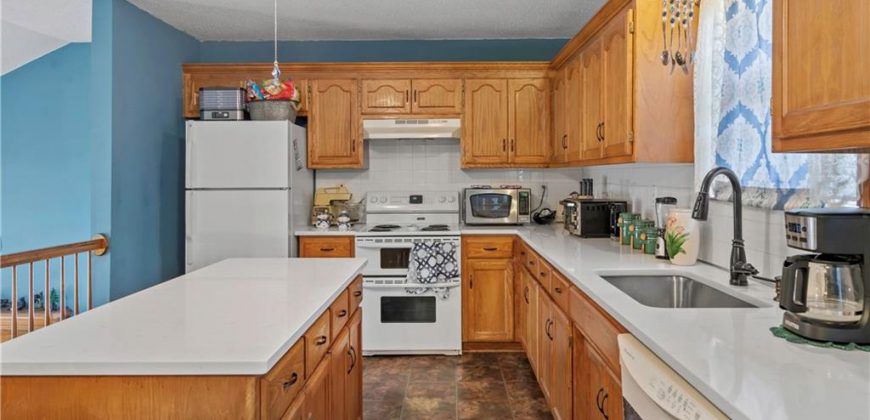 Homes for Sale in Liberty, MO 64068 | 710  Crabapple Lane