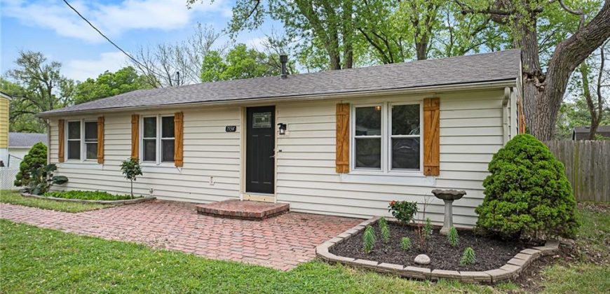 Homes for Sale in Kansas City, MO 64118 | 7934 N JEFFERSON Street