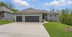 Homes for Sale in Parkville, MO 64152 | 6395  Sioux Drive