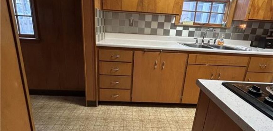 Homes for Sale in Kansas City, MO 64116 | 821 E 24th Avenue