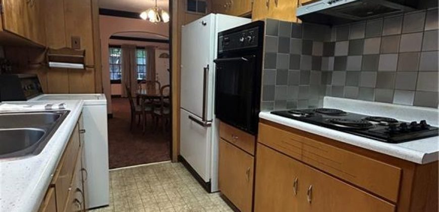 Homes for Sale in Kansas City, MO 64116 | 821 E 24th Avenue