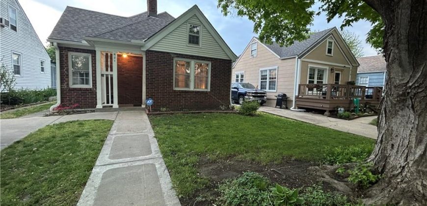 Homes for Sale in Kansas City, MO 64116 | 821 E 24th Avenue