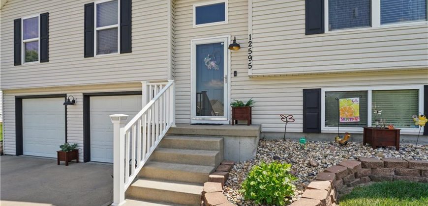Homes for Sale in Platte City, MO 64079 | 12595 NW Oak Ridge Road