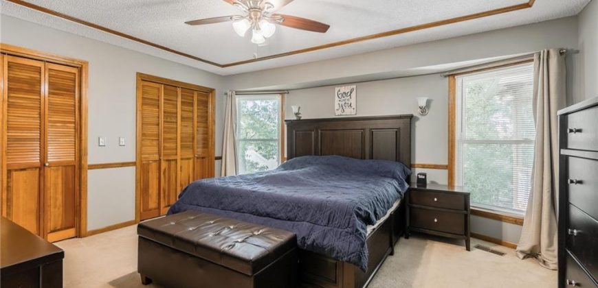 Homes for Sale in Gladstone, MO 64119 | 3200 NE 71st Street