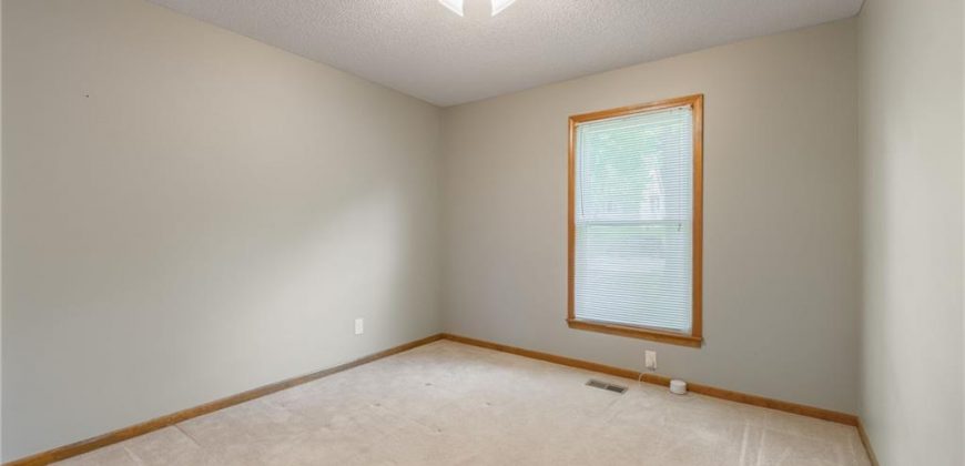 Homes for Sale in Gladstone, MO 64119 | 3200 NE 71st Street
