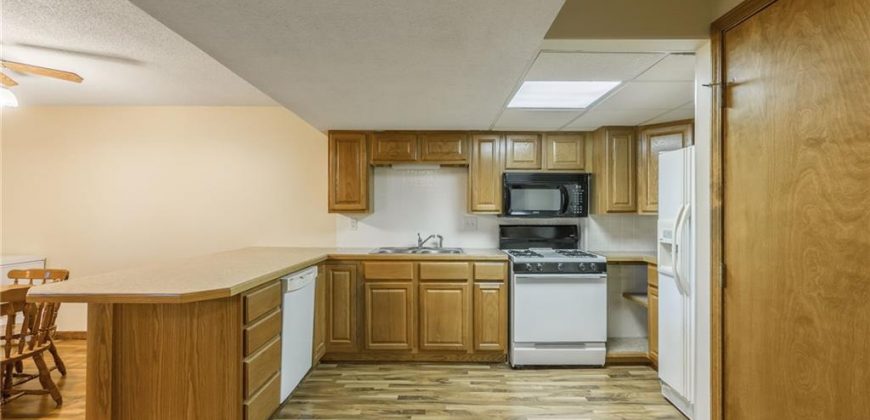 Homes for Sale in Gladstone, MO 64119 | 3200 NE 71st Street